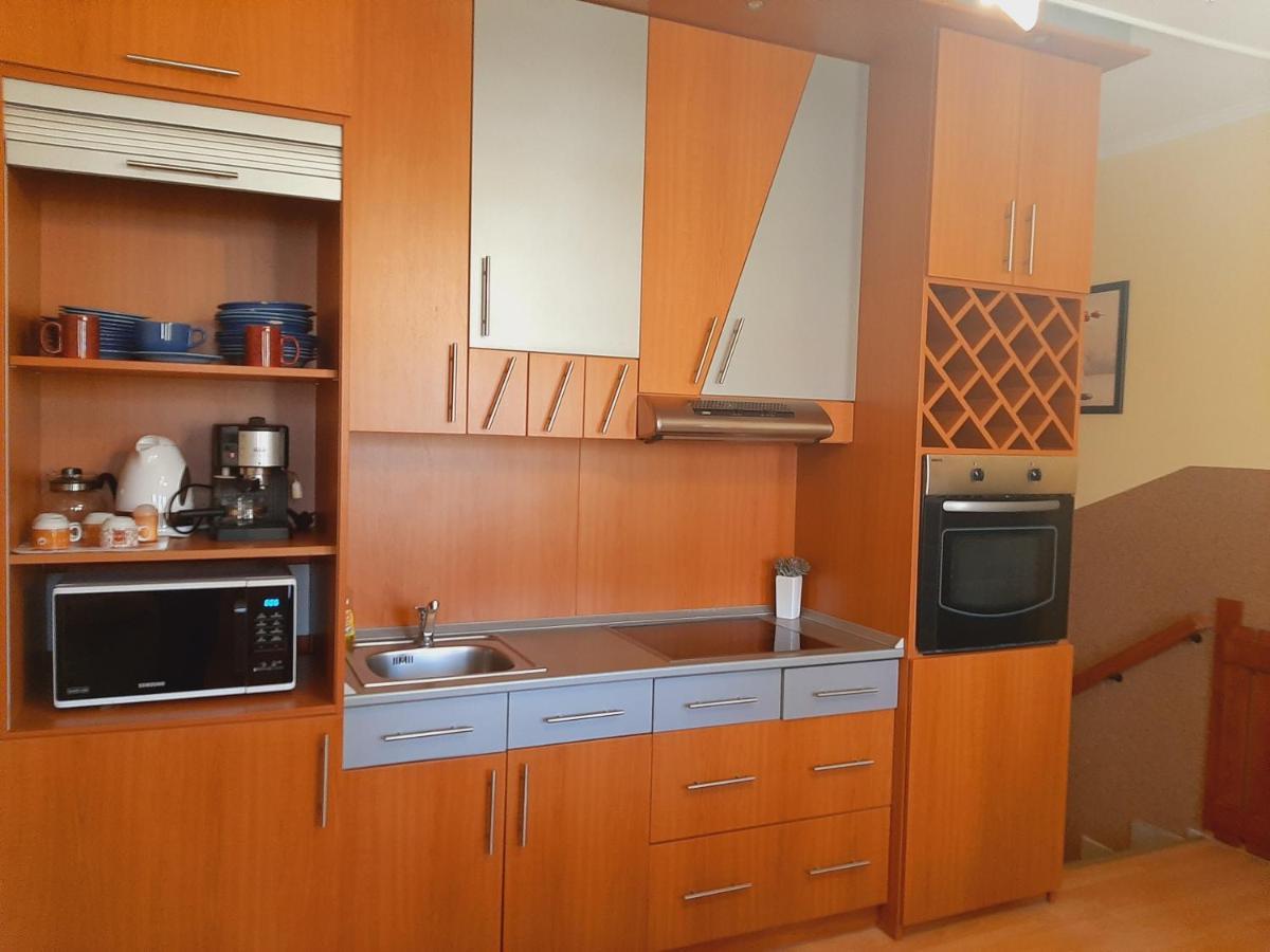 Aqua Apartman Gyula Exterior photo